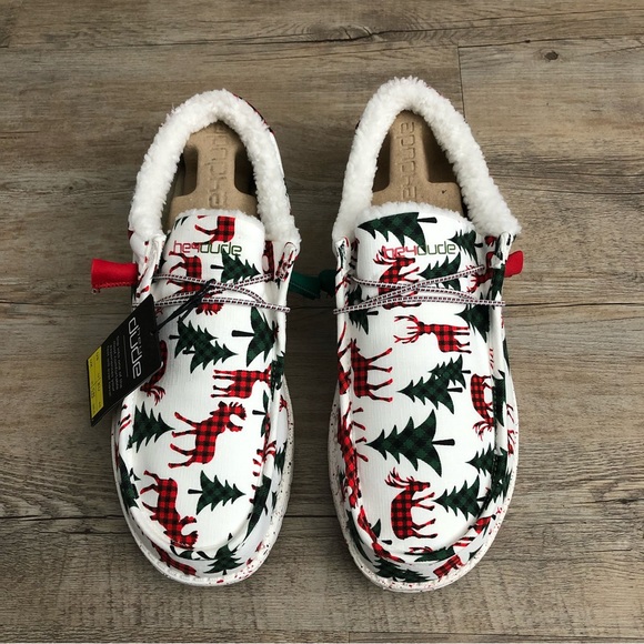 Hey Dude Wally Woodland Buffalo Plaid Christmas Shoes- 12 - Picture 2 of 8